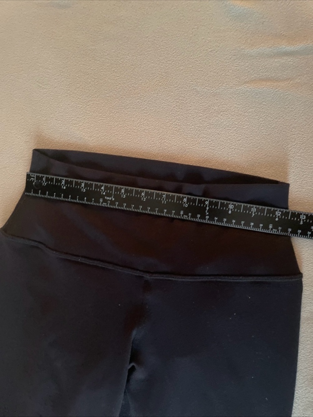 Alo Yoga Pants Womens Medium Black Leggings Athletic Workout - Picture 6 of 11